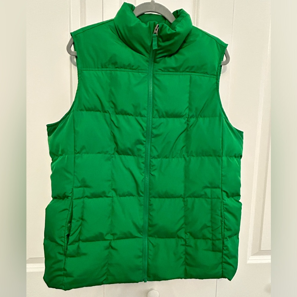 Lands’ End / down vest / XL / kelly green